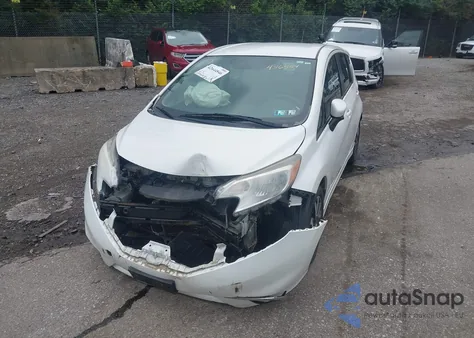 2015 Nissan Versa Note Sr из США, поврежденный, VIN 3N1CE2CP5FL436554